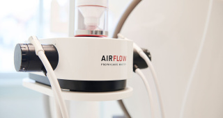 AirFlow® Gerät AirFlow® Gerät - Zahnreinigung und Zahnarzt Zürich-Enge