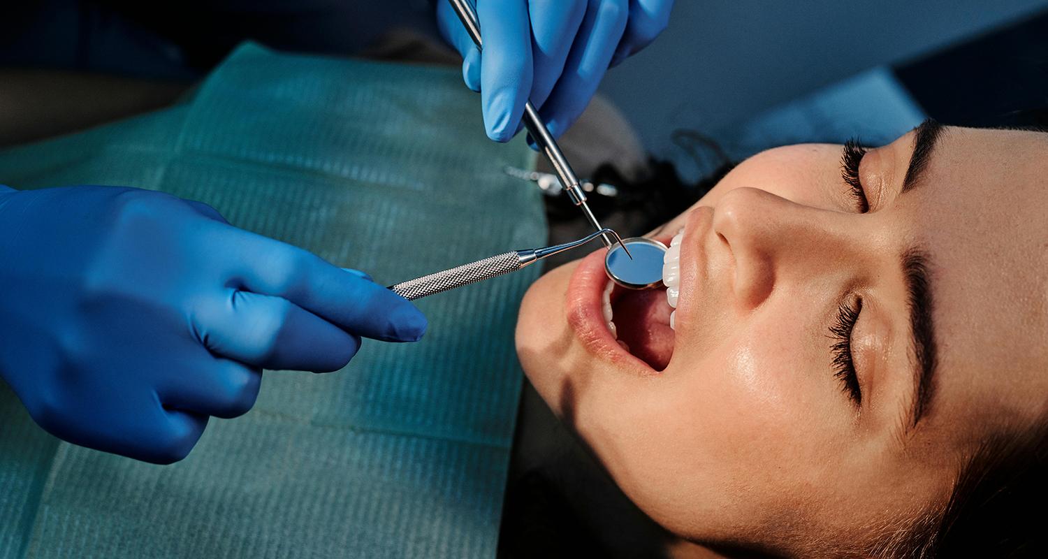 Schnelle und zuverlässige Behandlung von Zahnschmerzen beim Zahnarzt Zürich, Dr. med Cornelia Katumba, Zahnlounge in Zürich-Enge