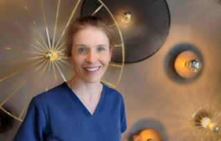 Dr. Dominika Kleinert-Baltsios, Zahnärztin in der Zahnlounge Zür